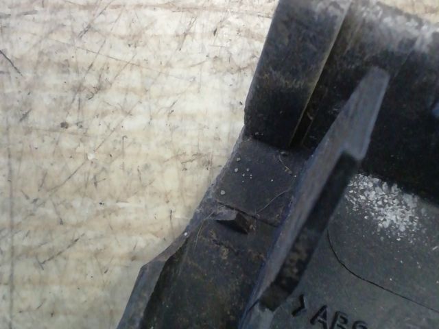 bontott SKODA FABIA I Bal hátsó Lökhárító Tartó (Műanyag)