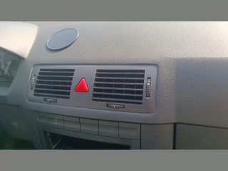 bontott SKODA FABIA I Bal hátsó Zsanér