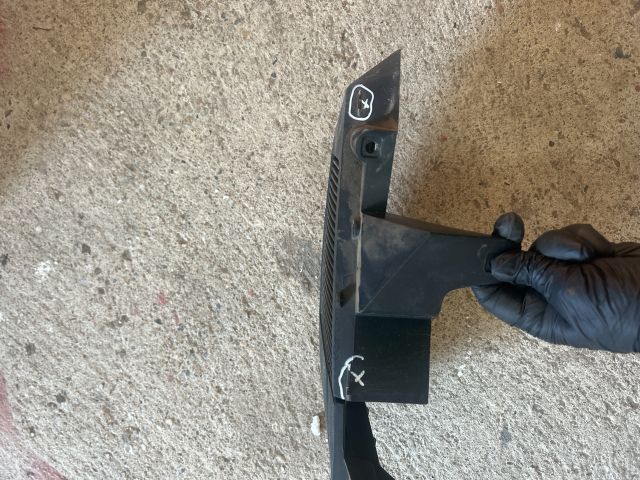 bontott SKODA FABIA I Bal Kalaptartó Tartó Konzol