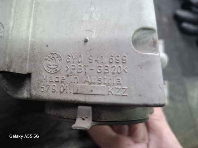 bontott SKODA FABIA I Bal Ködfényszóró