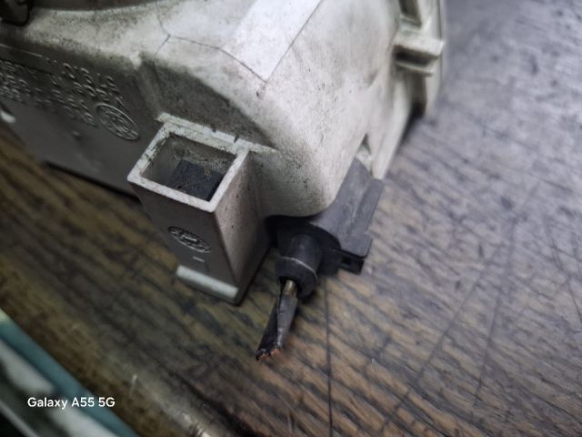 bontott SKODA FABIA I Bal Ködfényszóró