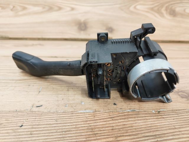 bontott SKODA FABIA I Bal Kormánykapcsoló Irányjelző