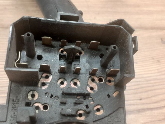 bontott SKODA FABIA I Bal Kormánykapcsoló Irányjelző