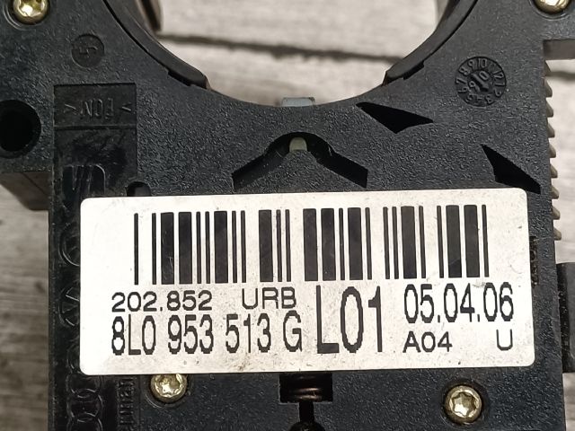 bontott SKODA FABIA I Bal Kormánykapcsoló Irányjelző