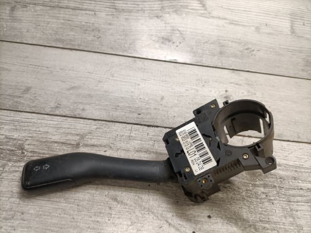 bontott SKODA FABIA I Bal Kormánykapcsoló Irányjelző