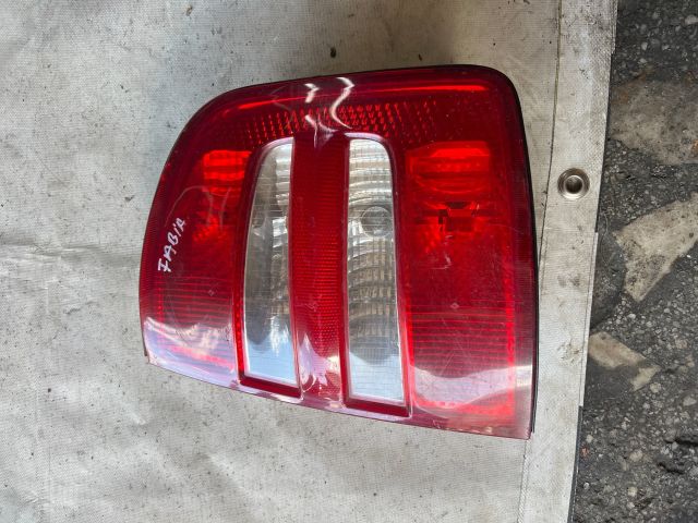 bontott SKODA FABIA I Bal Külső Hátsó Lámpa