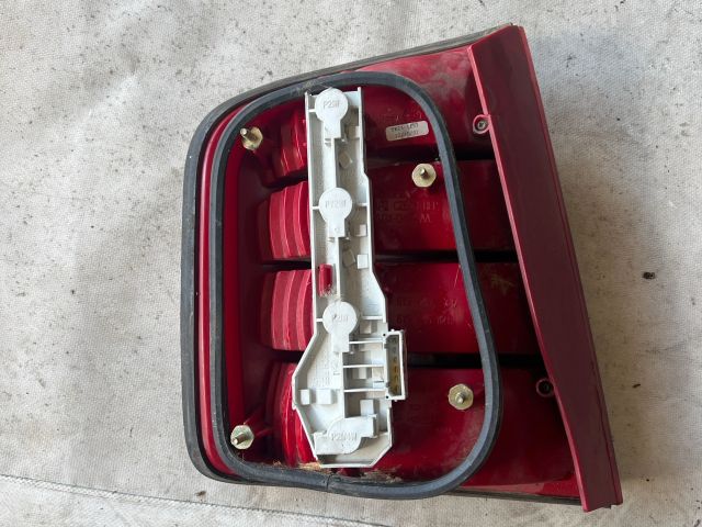 bontott SKODA FABIA I Bal Külső Hátsó Lámpa