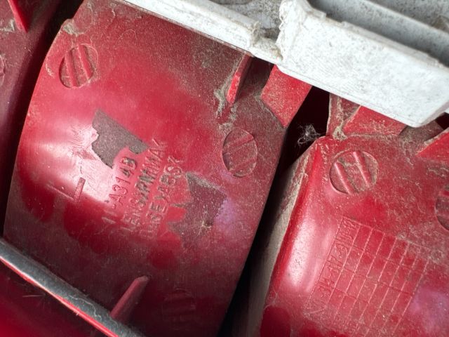 bontott SKODA FABIA I Bal Külső Hátsó Lámpa