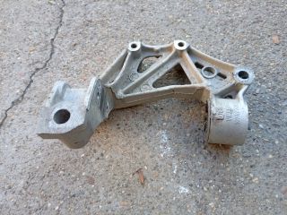 bontott SKODA FABIA I Bal Lengőkar Tartó