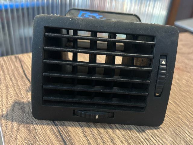 bontott SKODA FABIA I Bal Szellőző