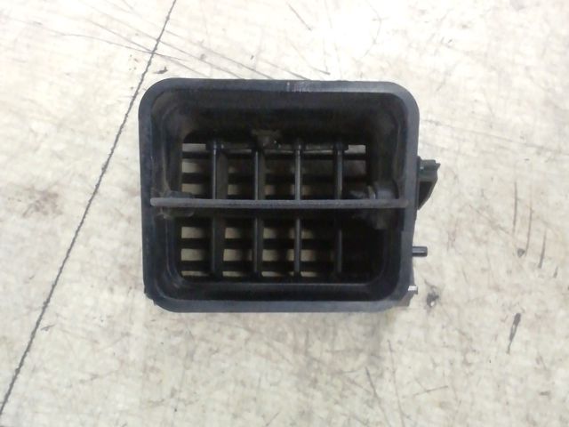 bontott SKODA FABIA I Bal Szellőző