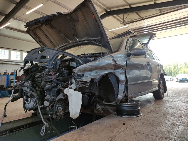 bontott SKODA FABIA I Beltér Világítás Első