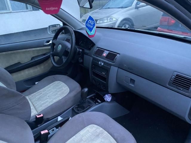 bontott SKODA FABIA I Beltér Világítás Hátsó