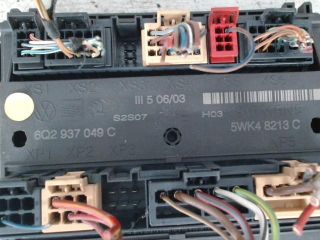 bontott SKODA FABIA I Biztosítéktábla Utastér