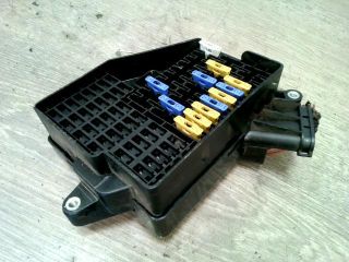 bontott SKODA FABIA I Biztosítéktábla Utastér