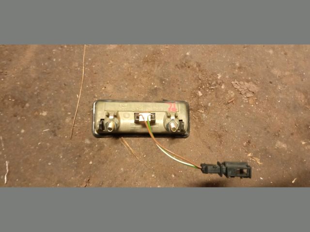 bontott SKODA FABIA I Csomagtér Nyitó Kar / Gomb