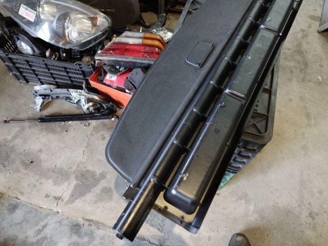 bontott SKODA FABIA I Csomagtér Roló