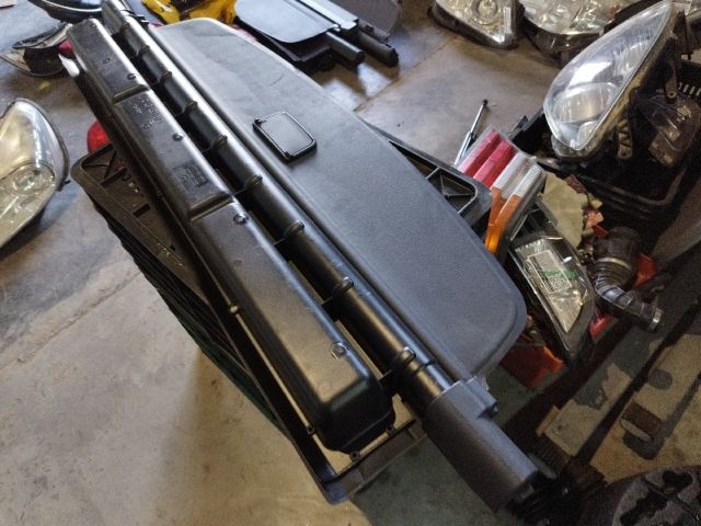 bontott SKODA FABIA I Csomagtér Roló