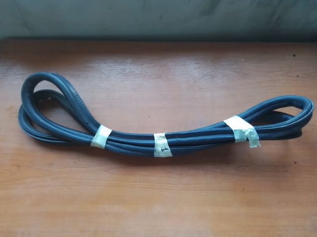 bontott SKODA FABIA I Csomagtérajtó Gumikéder