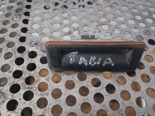 bontott SKODA FABIA I Csomagtérajtó Kilincs