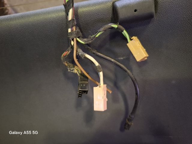 bontott SKODA FABIA I Csomagtérajtó (Részeivel)