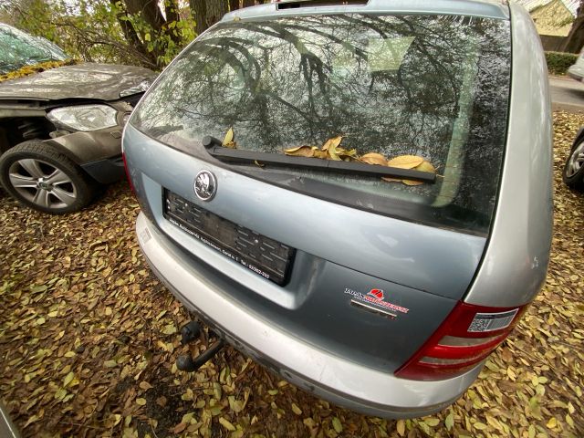 bontott SKODA FABIA I Csomagtérajtó (Üres lemez)