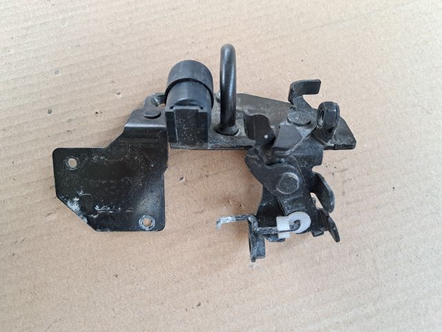 bontott SKODA FABIA I Csomagtérajtó Ütköző