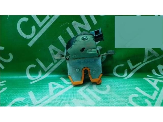 bontott SKODA FABIA I Csomagtérajtó Zárszerkezet