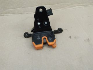 bontott SKODA FABIA I Csomagtérajtó Zárszerkezet