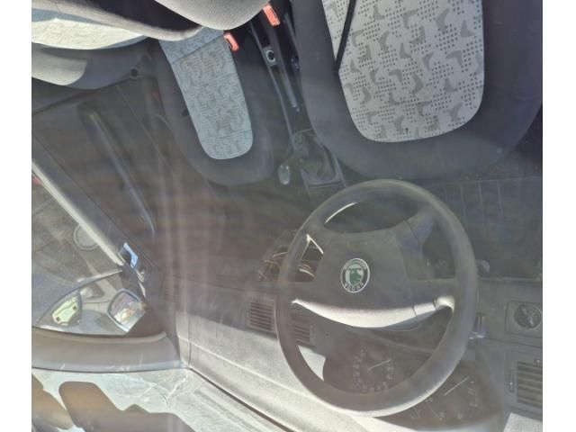 bontott SKODA FABIA I Csomagtérajtó Zárszerkezet