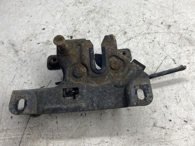 bontott SKODA FABIA I Csomagtérajtó Zárszerkezet