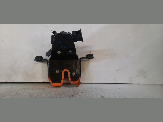 bontott SKODA FABIA I Csomagtérajtó Zárszerkezet