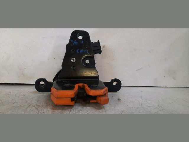 bontott SKODA FABIA I Csomagtérajtó Zárszerkezet