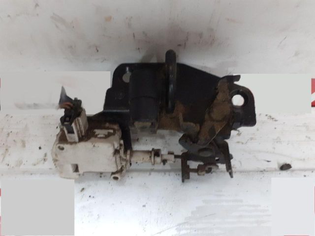 bontott SKODA FABIA I Csomagtérajtó Zárszerkezet