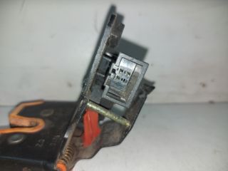 bontott SKODA FABIA I Csomagtérajtó Zárszerkezet