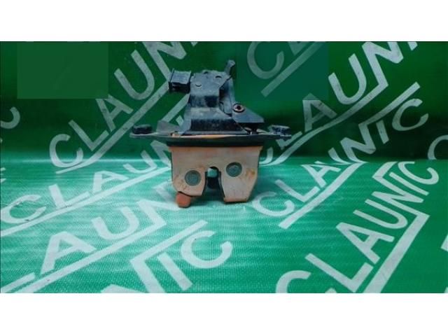 bontott SKODA FABIA I Csomagtérajtó Zárszerkezet