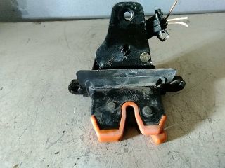 bontott SKODA FABIA I Csomagtérajtó Zárszerkezet