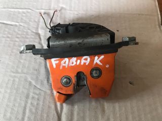 bontott SKODA FABIA I Csomagtérajtó Zárszerkezet