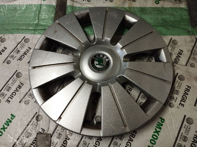 bontott SKODA FABIA I Dísztárcsa (1 db)