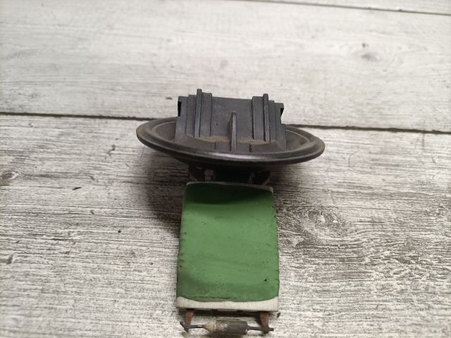 bontott SKODA FABIA I Előtét Ellenállás Fűtőmotor