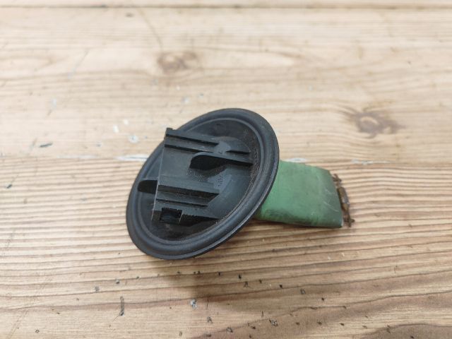 bontott SKODA FABIA I Előtét Ellenállás Fűtőmotor