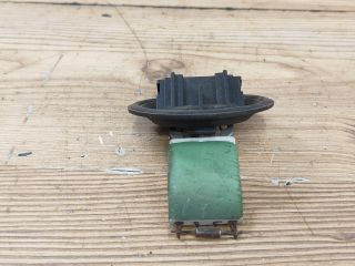 bontott SKODA FABIA I Előtét Ellenállás Fűtőmotor