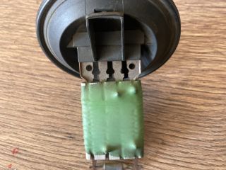 bontott SKODA FABIA I Előtét Ellenállás Fűtőmotor