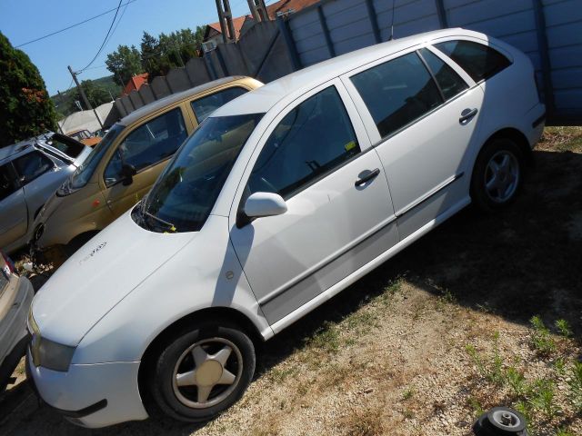 bontott SKODA FABIA I Előtét Ellenállás Hűtőventilátor