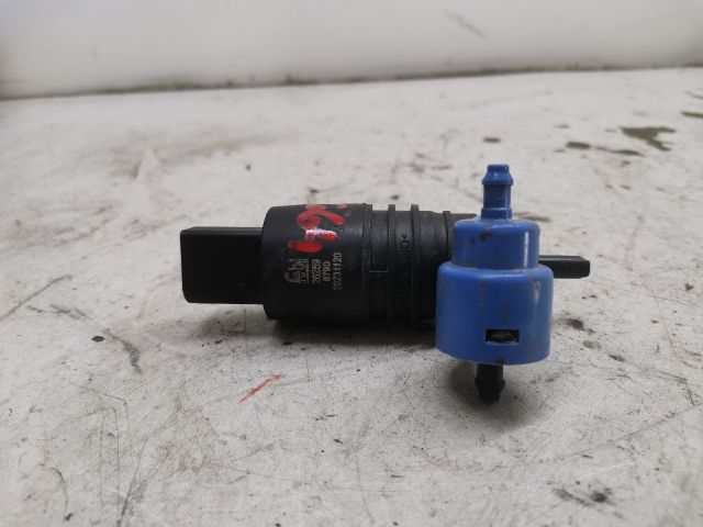 bontott SKODA FABIA I Első Ablakmosó Szivattyú