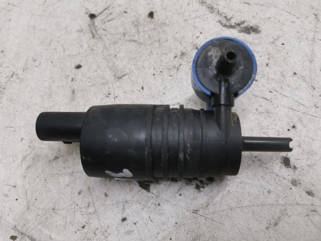 bontott SKODA FABIA I Első Ablakmosó Szivattyú