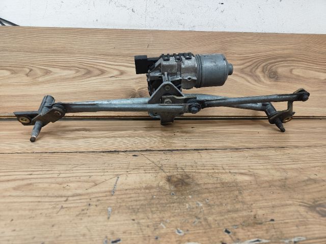 bontott SKODA FABIA I Első Ablaktörlő Szerkezet Motorral