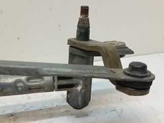 bontott SKODA FABIA I Első Ablaktörlő Szerkezet Motorral