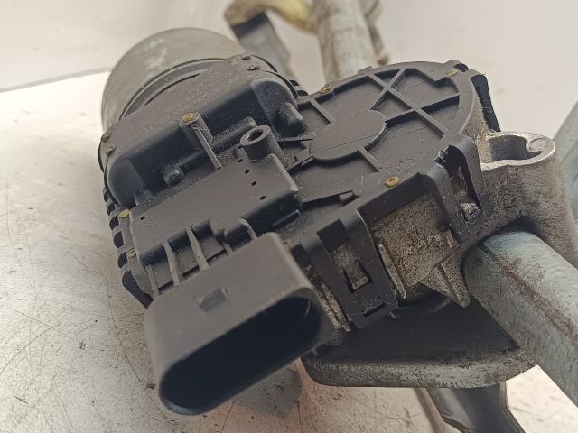 bontott SKODA FABIA I Első Ablaktörlő Szerkezet Motorral