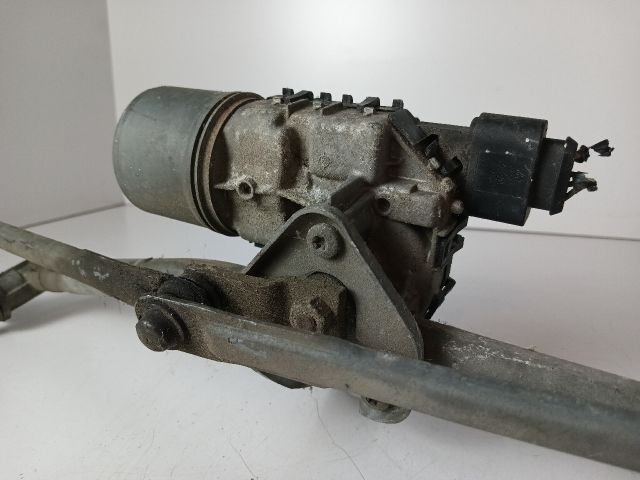 bontott SKODA FABIA I Első Ablaktörlő Szerkezet Motorral